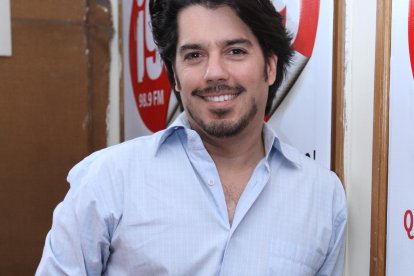 Andrés se hizo conocido por su papel en la serie 'Solteros sin compromiso'.