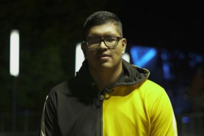 Ángel Aron Ubilla de 25 años, desde los 12 hasta los 22 años jugó en selecciones de Guayas, Pichincha y delEcuador. Ahora hace contenidos para las redes sociales.