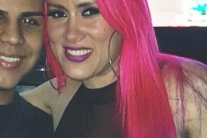 Zully Guillén junto a su pareja, el cantante Jeyce.