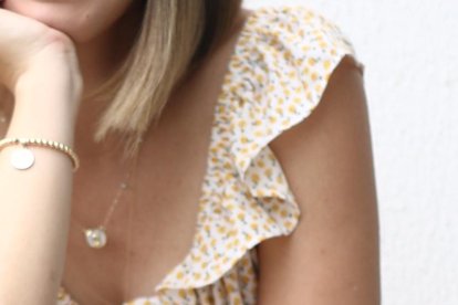 Tiene 30 años y está casada con Marco Hidalgo.