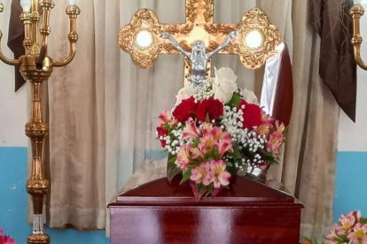 La fallecida iba a ser enterrada en un cementerio cercano al barrio donde residía.