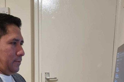 Ha iniciado una campaña en redes para ir detrás de los pasos de su papá.