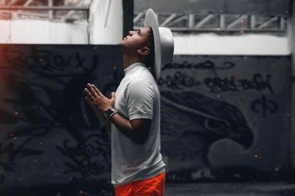 Maykel no descarta la  posibilidad de probar con el reguetón y ser  un éxito en las discotecas.