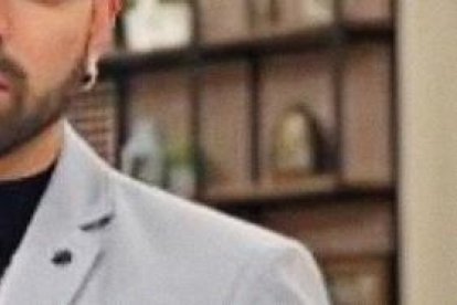 Sebastián es conocido por su participación en varios realities