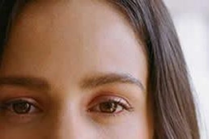 Rosalía posó desnuda para una revista.