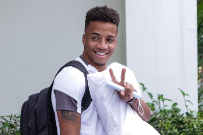 Byron Castillo, jugador de Barcelona que estará ante Delfín.