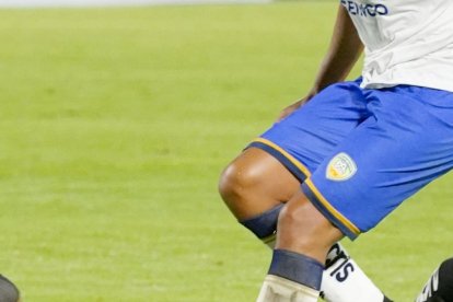 Polémicas decisiones arbitrales y la necesidad del VAR salieron a la palestra por el juego entre Cumbayá e Independiente del Valle.