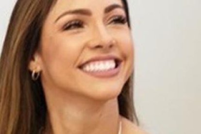 Presentadora, modelo y chica reality brasileña