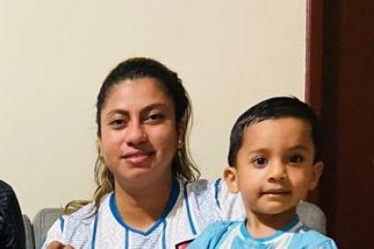 Los Luna:  Dania, Danny (papá), Gisel (esposa) y Dealessandro.