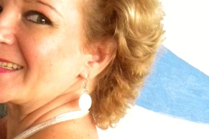 Mónika Gilly es la hija de la artista Cecil Villar.