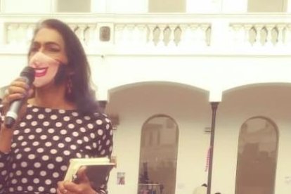 Purita Pelayo en una de sus intervenciones como activista.