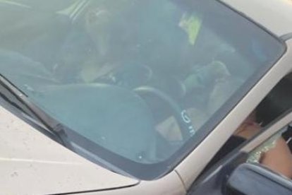 Dentro del vehículo quedaron los cuerpos de los Chilán y de Álvaro Vélez.