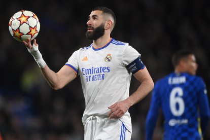¡Karim Benzema tumba al Chelsea!