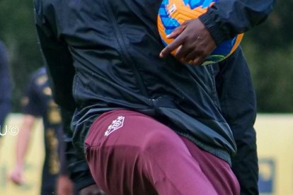 Édison Méndez se estrena como entrenador de Liga de Quito. Está feliz de poder ayudar al equipo en el que fue figura.