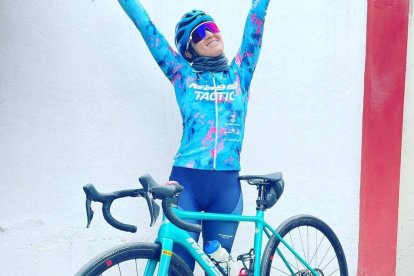 Miryam Núñez en su primer entrenamiento tras el fuerte accidente que sufrió a mediados de febrero.