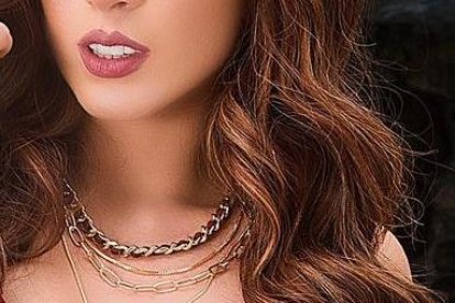 Antonella Moscoso asegura ser solo amiga de renier izquierdo