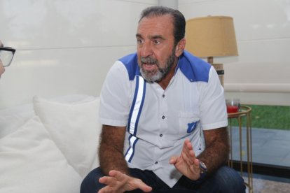 Nassib Neme, presidente de Emelec, fue duramente criticado por los hinchas azules, tras el duelo ante Palmeiras.