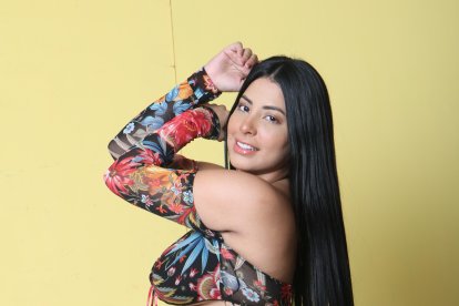 Luisa Espinoza asegura que sigue ganando bien con su contenido en OnlyFans.