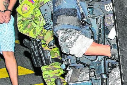 El hombre fue llevado a La Roca de Guayaquil tras la masacre en la cárcel de Santo Domingo.