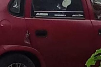 Dos personas fueron 'desayunadas' a plomo en un populoso barrio de la urbe manabita.