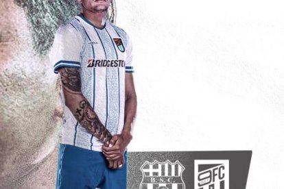 Carlos Garcés jugará un año en 9 de Octubre.