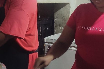 Rita Reyes subió de 2.50 a 2.75 dólares el precio del almuerzo para compensar la inversión.