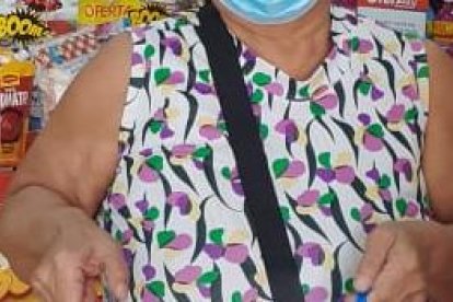 Nelly Gis Freire, de Guayaquil, paró la olla con su premio.