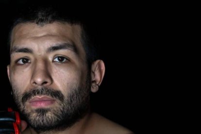 Juan Carlos Izquierdo destaca en el campo de las artes marciales mixtas. A nivel mundial se ubica en el top ten.