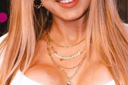 La cantante ecuatoriana se dio a conocer con su tema 'Bandolera'.