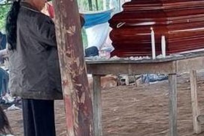 El sepelio se hizo en la ciudad de Puyo, a donde la joven fue llevada para intentar salvarle la vida.