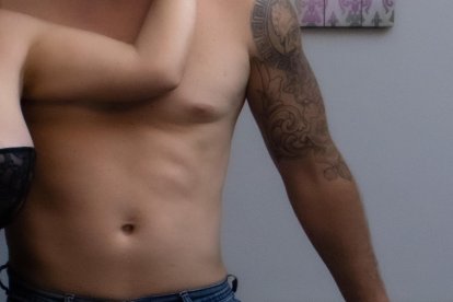 Madame Afrodita, Zeus y Albanilove juntos para cumplir los fetiches y deseos de su público.