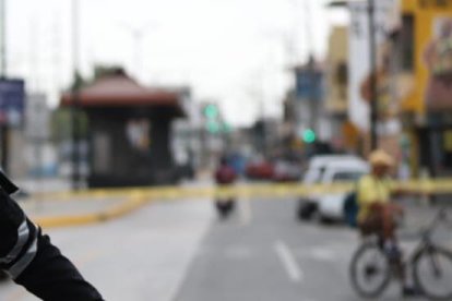 Dos de las víctimas iban en una motocicleta. La otra persona viajaba en un vehículo.