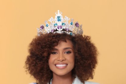 Es la menor de cinco hermanos, aunque dice que es la más madura.