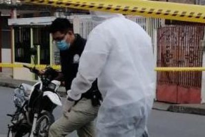 El primer hallazgo ocurrió cerca de la casa de la víctima.