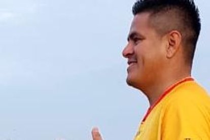 Para Lyle y Martínez, los hinchas de ambos clubes pueden disfrutar juntos, sin violencia.