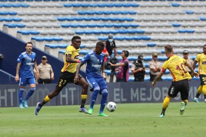 Emelec vs. Barcelona: El partido está empatado 1-1