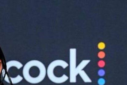 El cantante le rindió un tributo a Bad Bunny luego de que el puertorriqueño homenajeara su video de los noventa.