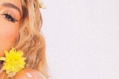 La cantante es conocida como Bandolera por su popular tema musical.