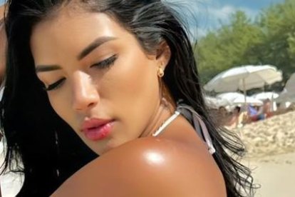 Conny  Garcés es ingeniera  comercial y dueña de una tienda de ropa.