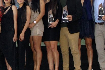 La delegación de Ñañas fue la más numerosa y la que arrasó con los galardones en la gala de la Superliga femenina.