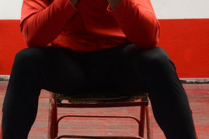 El luchador olímpico Jorge Andy y el anillo de matrimonio. Dijo que está feliz tras pasar al ‘grupo de los serios’.