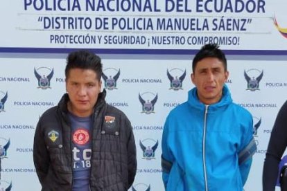 Los detenidos solían amedrentar a sus víctimas con un cuchillo.