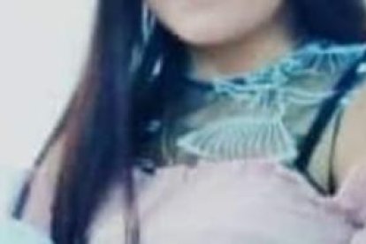 La chica deja en la orfandad a una niña de apenas siete años.