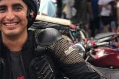 Andrés ‘Chino’ Molina (izq.) y su amigo José ‘Pata de lora’ Lara, antes de la carrera.