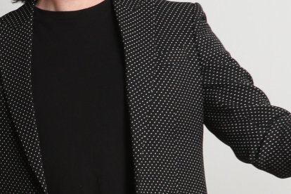 Víctor asegura que continúa laborando para la productora RompeKbezas.