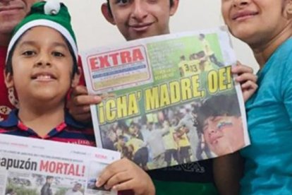 Ronald Arévalo Pilozo y su familia  confiesan ser fieles lectores de Diario EXTRA.