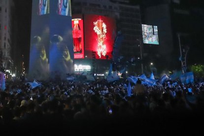 El famoso Obelisco de Buenos Aires, es el lugar de la fiesta de los campeones del mundo.