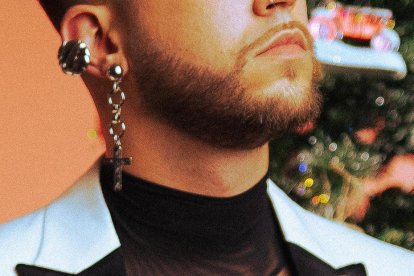 El artista español contó los pormenores de su disco al diario EXTRA.