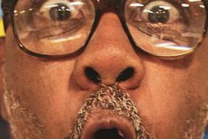 El actor de teatro y televisión pasó Navidad con su familia. Iniciará su proceso de quimioterapia en los próximos días.