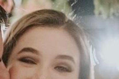 La presentadora durante la propuesta de matrimonio.